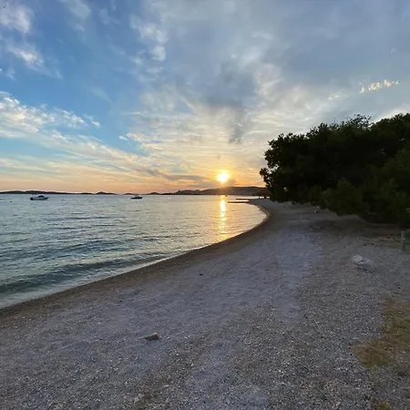 Vodice-srima Xvii 30c